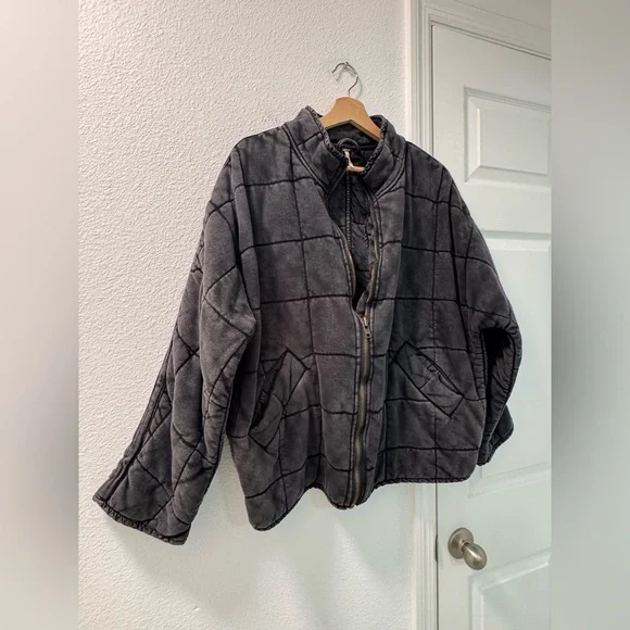 Freepeople Dolman Quilted Knit Jacket oversized fitted in black size small - Picture 7 of 8